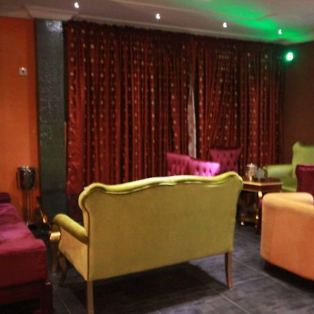 Apollo Hotel Lagos Buitenkant foto