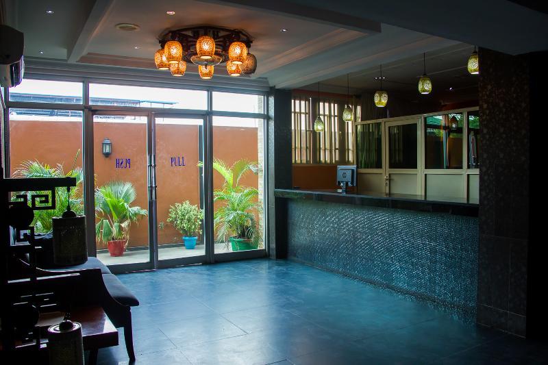 Apollo Hotel Lagos Buitenkant foto