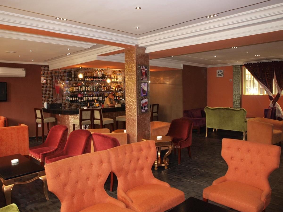 Apollo Hotel Lagos Buitenkant foto