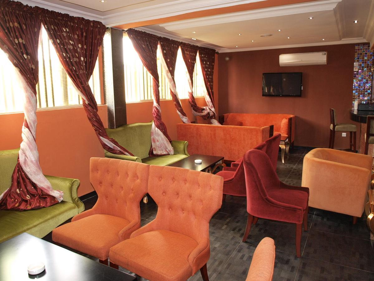 Apollo Hotel Lagos Buitenkant foto