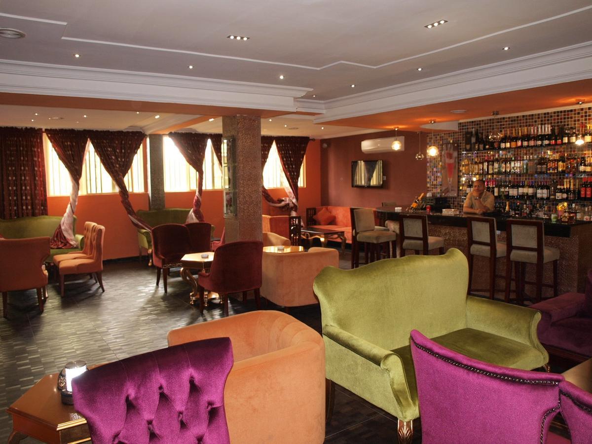 Apollo Hotel Lagos Buitenkant foto