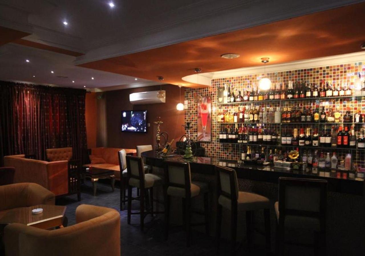 Apollo Hotel Lagos Buitenkant foto